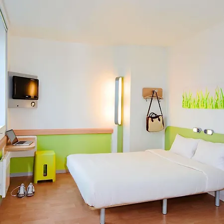 Ibis Budget Centre Bastide 2*