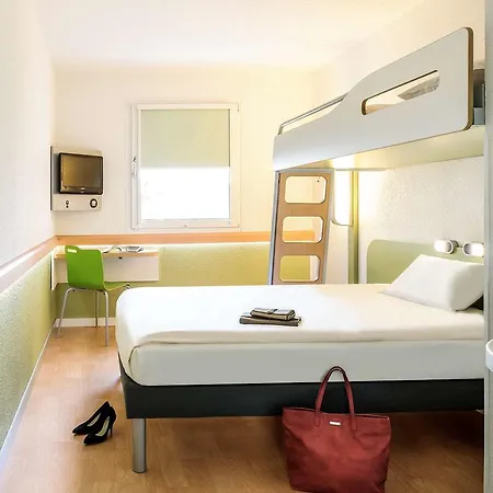 Ibis Budget Centre Bastide Bordeaux